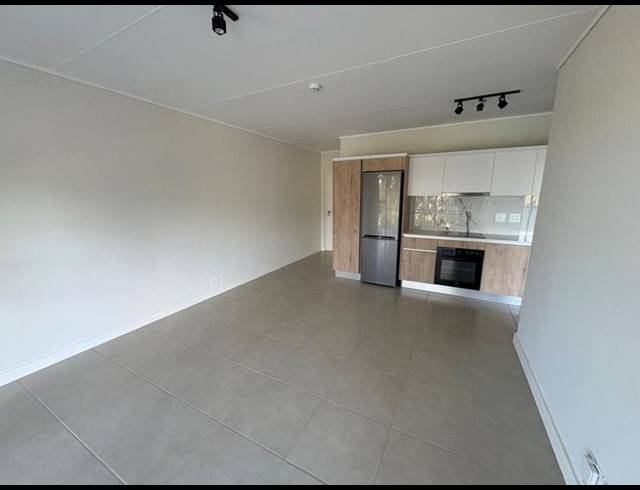 1 BEDROOM PROPERTY TO RENT IN RICHWOOD